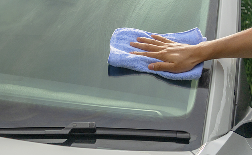 ギラツキの原因のひとつは余剰成分の拭き残し